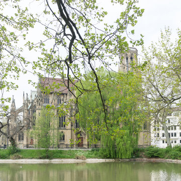 Johanneskirche am Feuersee