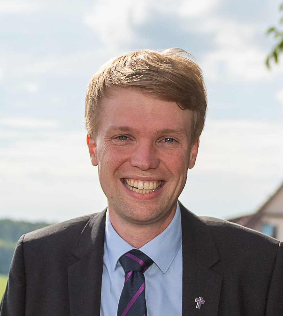 Portrait von Pfarrer Steffen Tim Hoinkis 